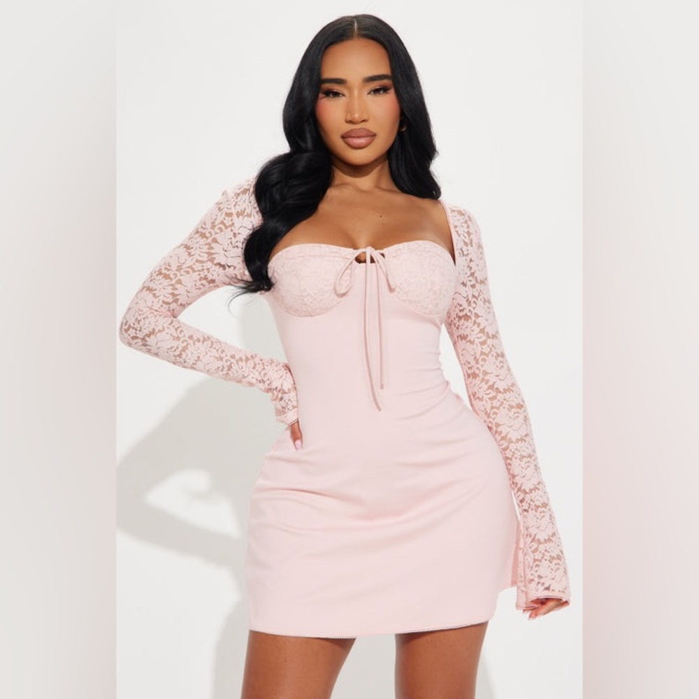 Fashion Nova Lace Elegant Pink Lace Sleeve Dress Size Medium NWT